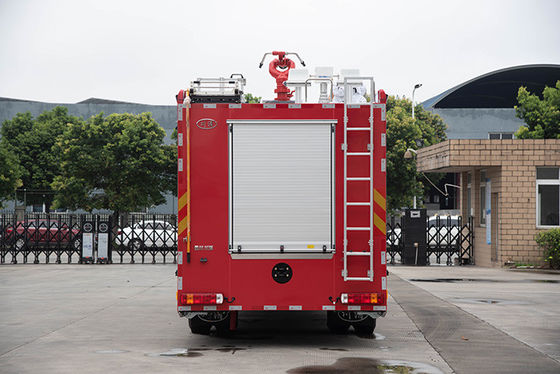 4x2 SAIC-IVECO HONGYAN 4000L 8の消防士は柔らかい普通消防車泡立つ