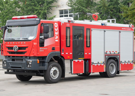 4×2 SAIC-IVECO 水と泡タンダー 消防車 専門車両 価格 中国 工場
