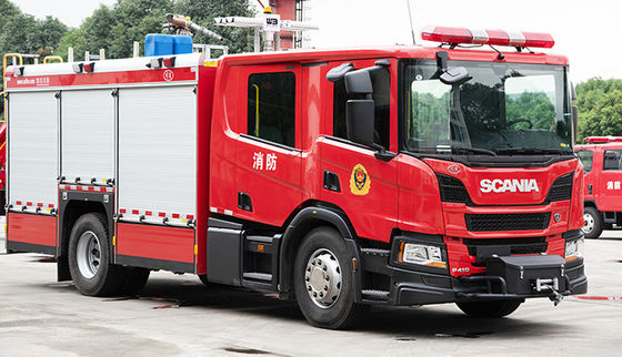 スコーネ地方302Kw 4000L液体タンクCAFS消防車
