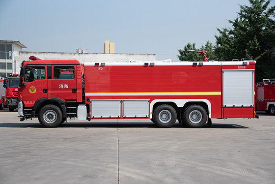 シノトルク HOWO 18T 水泡タンク 消防 トラック 消防 エンジン 品質良好 中国 工場