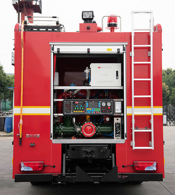 16000L水及び泡および人のシャーシが付いている頑丈な普通消防車