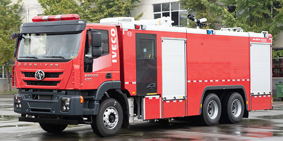 12000L SAIC-IVECOのモニターが付いている産業普通消防車