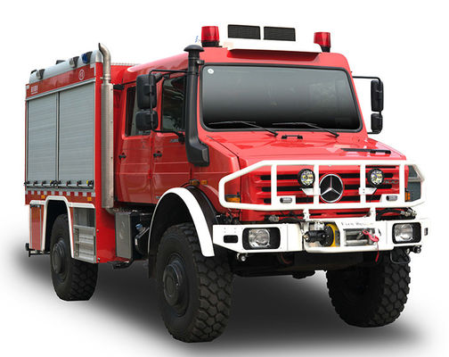 4x4 Unimogの森林二重小屋および水漕が付いている特別な普通消防車
